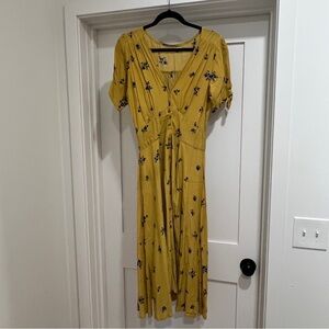 FAITHFUL BRAND Mustard Floral V-Neck Midi Dress